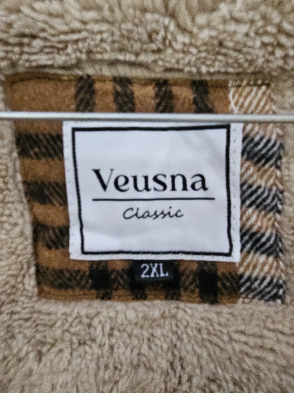 Veusna Plaid Sherpa-Lined Hooded Jacket - Tan & White 2xl Thick, Heavy, Warm. - Picture 3 of 5
